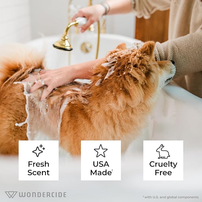Wondercide - Flea & Tick Shampoo for Dogs and Cats - Flea and Tick Treatment with Natural Essential Oils - for Pets Over 4 Months - Powered by Plants - Cedarwood - 128 Fl oz