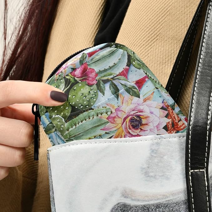 Watercolor Cactus Flower Pill Box 7 Day Pill Case Travel Pill Organizer Bag with Zipper Portable Weekly Case Compact Size for Vitamin Supplement Holder