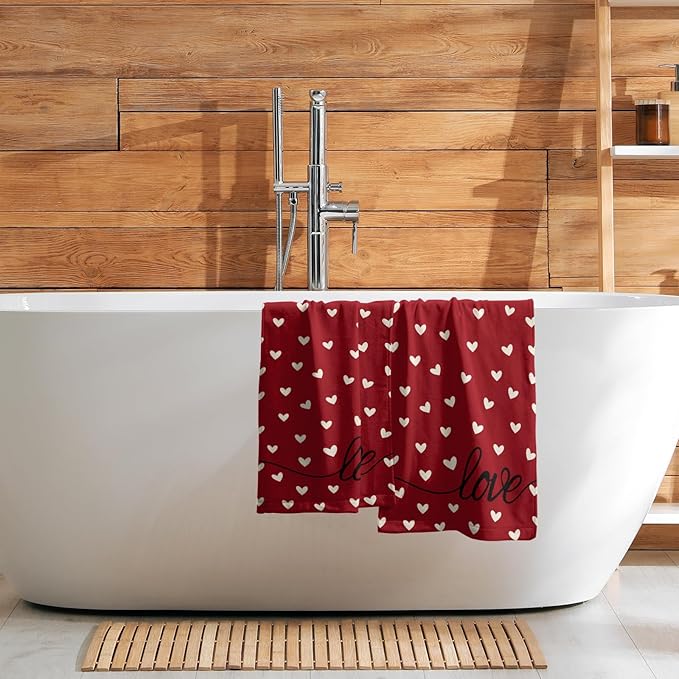Giwawa Red Love Hearts Hand Towel Set of 2 Happy Valentine's Day Towel Romantic Symbol of Love Face Towel Quick Drying Soft Dish Wash Cloth for Bathroom Holiday Guest Wedding