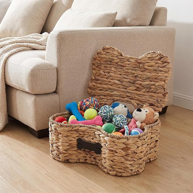 Pethiy Dog Toy Basket with Lid, Woven Water Hyacinth Pet Toy Storage, Seagrass Edge Dog Toys Organizer Bone Shape Basket Toy Box for Dogs Bone Shaped Basket