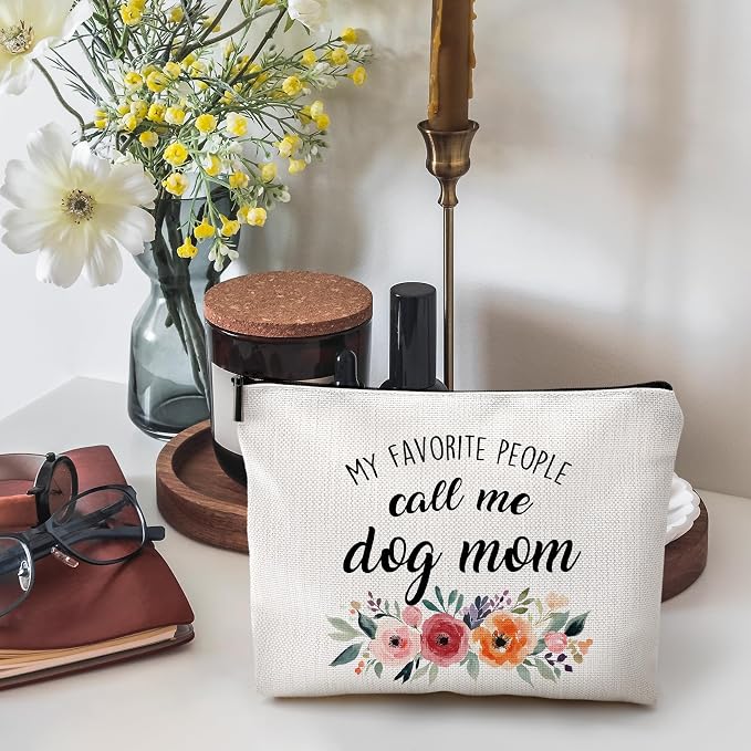DILSJ Dog Mom Makeup Bag, Lovers Owner Gifts For Christmas Cosmetic Bags, Gifts For Pet Lovers,My Favorite People Call Me Dog Mom Zipper Makeup Pouch Travel Organizer Toiletry Bag