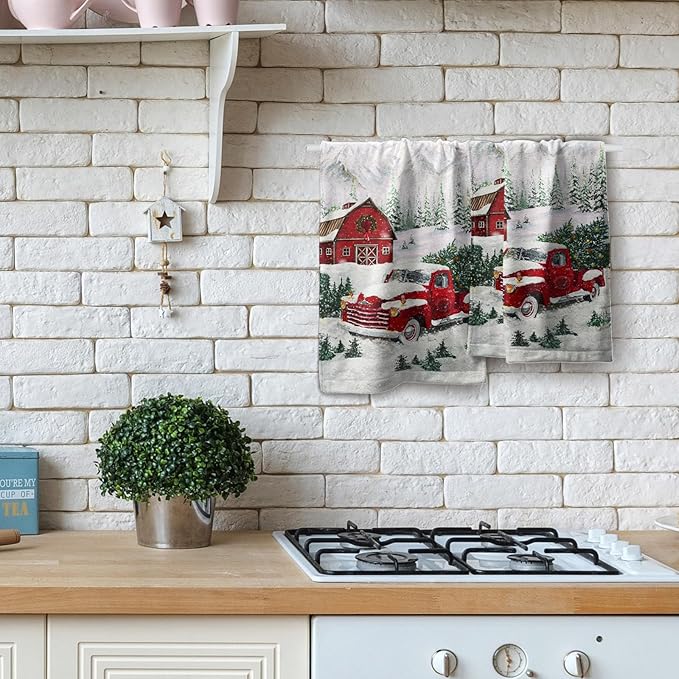 Giwawa Merry Christmas Hand Towels Set of 2 Red Truck Face Guest Towel Xmas Holiday Decorative Soft Fingertip Towel for Bathroom Kitchen Yoga Gym