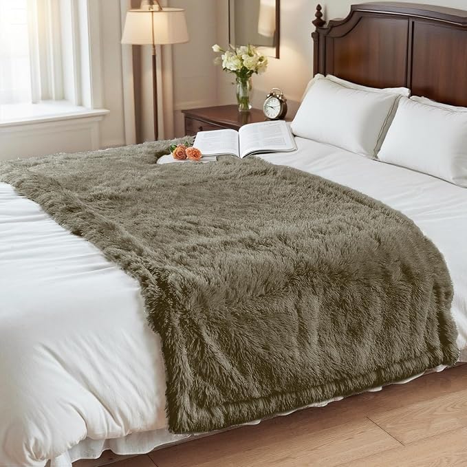 gogobunny Waterproof Dog Blanket for Couch & Furniture Protection - Super Soft Reversible Throw for Large Dogs & Cats, Calming Washable Fur & Sherpa Pet Blanket (33x77 Inch, Stone)