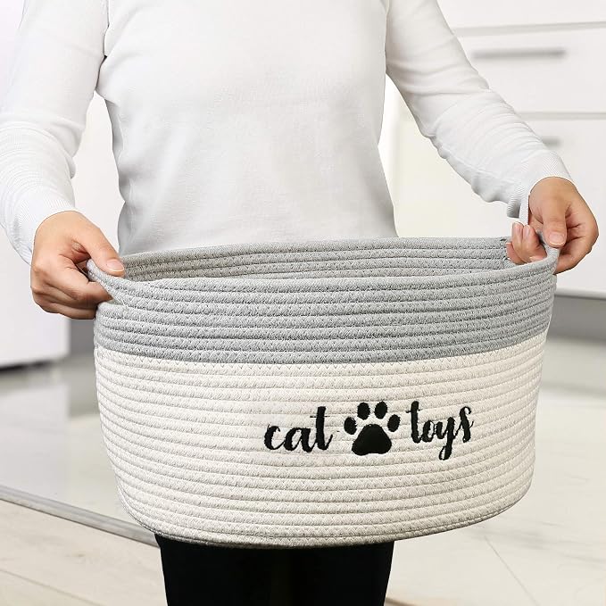 PrimePets Cat Toy Basket, Cotton Rope Storage Basket with Handles, Small Woven Pet Box Bin for Blankets, 15x10x9 inch Cat Holder Container, White and Grey