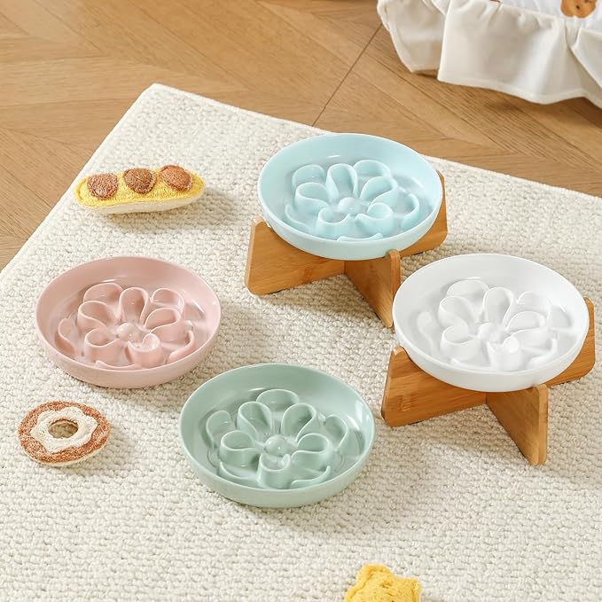 Elevated Cat Bowl Stand - Bamboo Base for Cat Dish - Non-Slip Pet Feeding Holder - Anti-Vomit & Stress-Free - Bowl Not Included