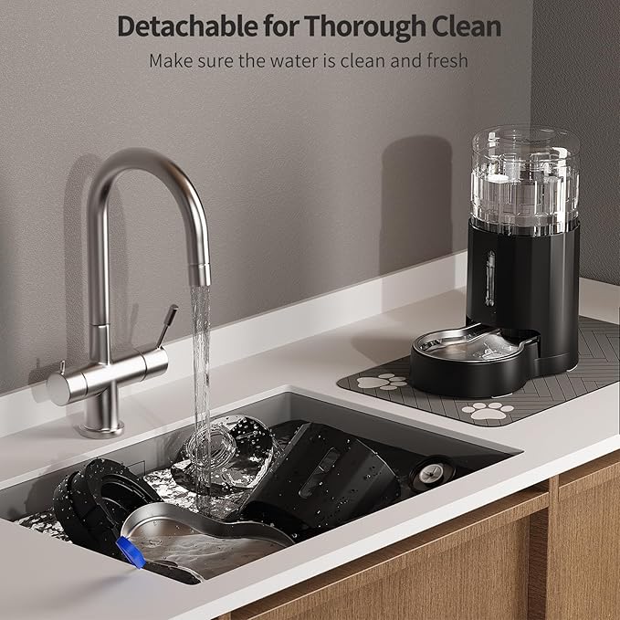 JUNSPOW Cat Water Dispenser with Placemat and Stainless Steel Bowl, Automatic Gravity Water Dispenser for Cats or Small Medium Size Dogs, Large Capacity, Easy to Clean and Safe for Pets (4L Black)