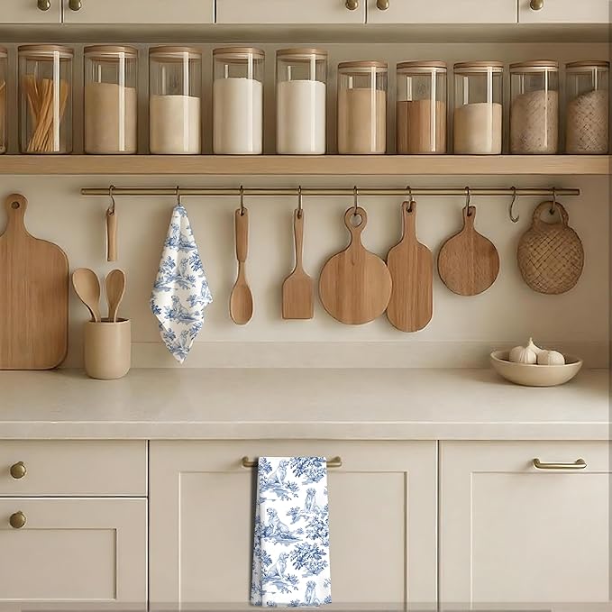 Chinoiserie Floral Golden Retriever Kitchen Towels Set of 2,Blue and White Golden Retriever Decorative Dish Tea Towels,Grandmillennial Botanical Dog Hand Towels for Kitchen Bathroom,16x24 Inch