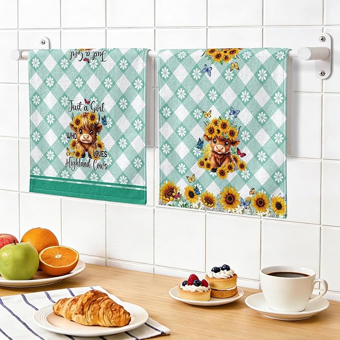 Highland Cow Kitchen Towels Set of 2 - Absorbent Dish Towels for Kitchen Drying, 17x26 Inch Farmhouse Western Cow Dish Towels Sunflower Plaid Design, Housewarming Gifts for Women Cows Lovers
