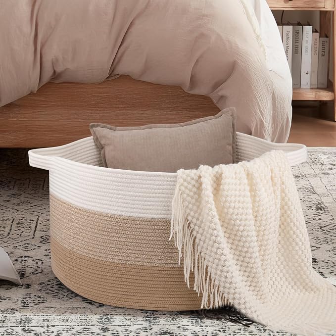 OIAHOMY 90L Extra Large Blanket Basket - Decorative Cotton Rope Storage Basket for Bedroom, Living Room & Nursery - Woven Laundry Hamper for Organizing Blankets, Clothes & Toys - Gardient Light Brown