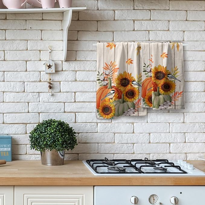 Giwawa 2PCs Fall Autumn Towel- Orange Green Pumpkin Sunflowers Birds Wood Board Hand Face Towels- Thanksgiving Harvest Leaf Soft Microfiber Dish Towel for Bathroom Guest Season Hotel Gym Decor