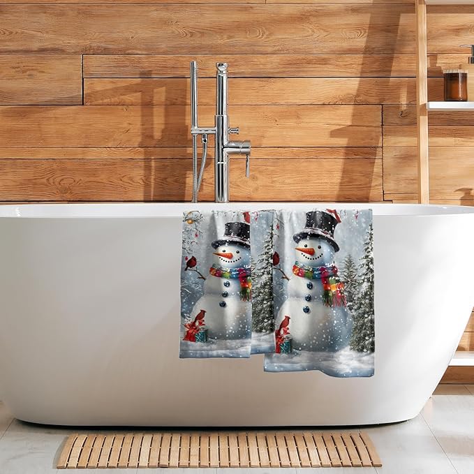 Giwawa Winter Snowman Towel Christmas Trees Red Birds Hand Towel Set of 2 Xmas Snow Scene Seasonal Quick Drying Absorbent Face Fingertip Towel Washcloth for Bathroom Gym Spa Guest Decor