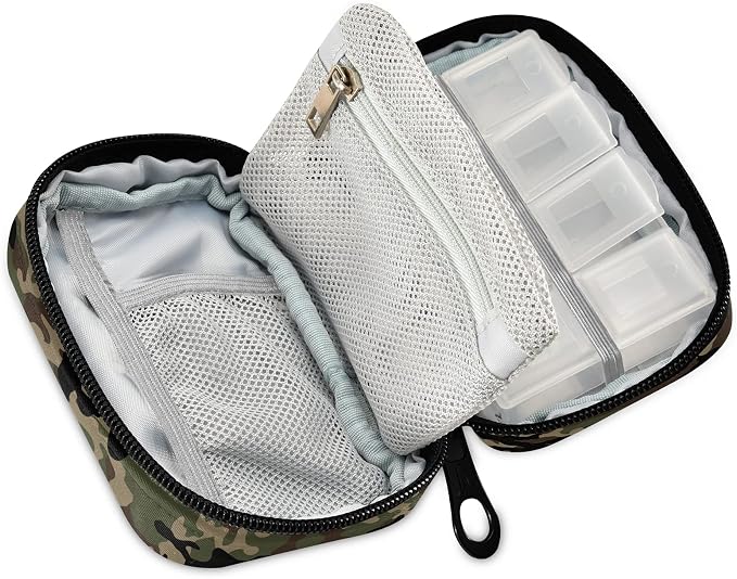 Military Camo Pill Box 7 Day Pill Case Travel Pill Organizer Bag with Zipper Portable Weekly Case Compact Size for Vitamin Supplement Holder