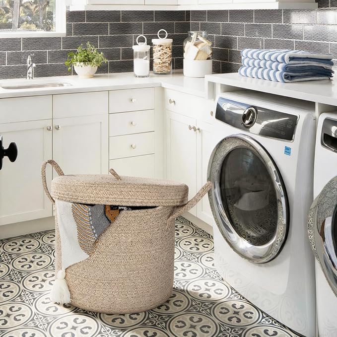 15”x13” Storage Basket with Lid, Blanket Storage for Living Room, Woven Cotton Rope Bin with Cover, Kids Dog Toy Box, Baby Laundry Basket with Lid, Covered Blankets Pillows Holder, Brown