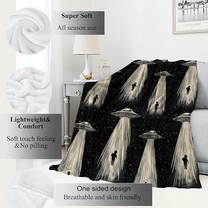 Alien & UFO Blanket Space Throw Blankets with Mysteriou Silhouette & Spaceship,Birthday Gifts for Kids Adult & Sci-Fi Lovers,Lightweight Soft Fleece,for Sofa Couch Bed Room Decor 50x60in