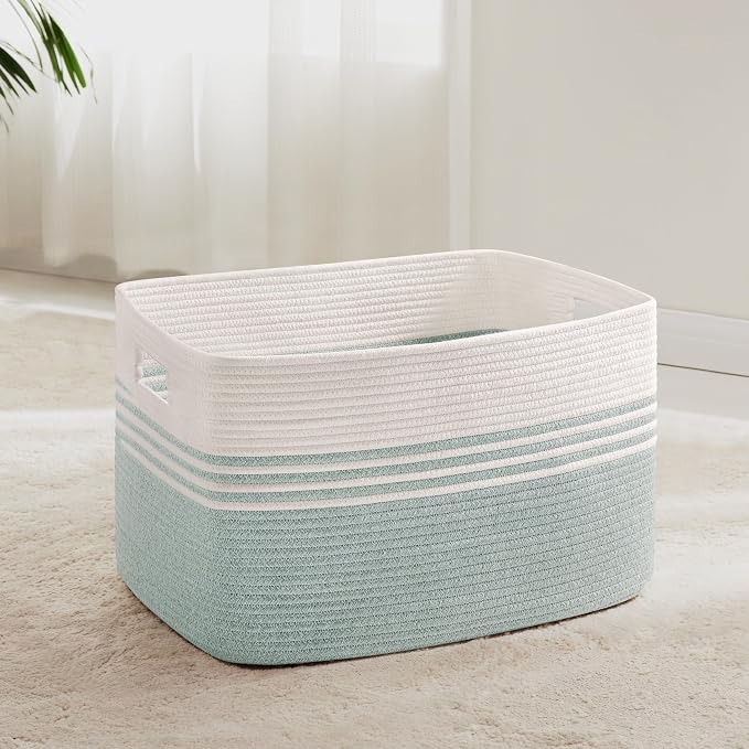 60L Woven Laundry Basket Hamper with Handles, Green | collapsible wicker hamper, storage for dirty clothes, toys, blankets, gifts, living room, bedroom, bathroom, 21"x15"x11"