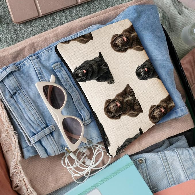 Newfound Dog Makeup Bag, Newfound Lovers Gifts Cosmetic Bag for Women, Dog Mom Lovers Owner Gifts for Women Christmas, Pet Lover Gift Zipper Travel Makeup Pouch for Purse