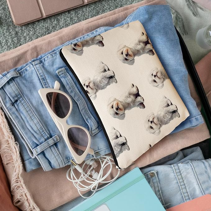 Maltese Dog Makeup Bag, Maltese Lovers Gifts Cosmetic Bag for Women, Dog Mom Lovers Owner Gifts for Women Christmas, Pet Lover Gift Zipper Travel Makeup Pouch for Purse