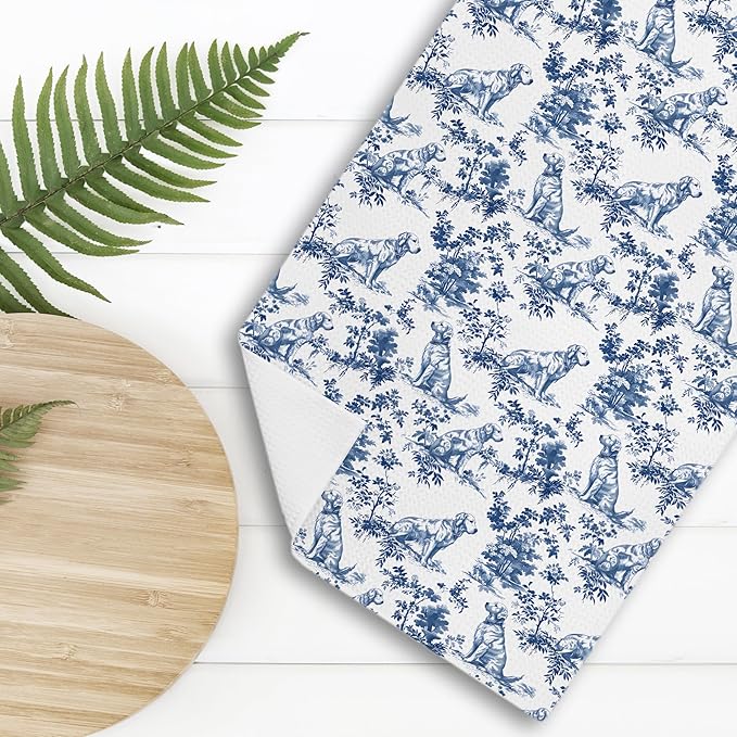 Chinoiserie Golden Retriever Kitchen Towels, Golden Retriever Gifts Decorative Dish Tea Towels, Blue and White Floral Grandmillennial Botanical Dog Hand Towels for Kitchen Bathroom, 16x24 Inch